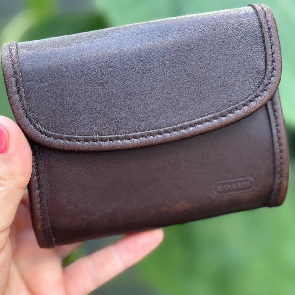 VINTAGE COACH mahogany multifunction wallet w/ carabiner